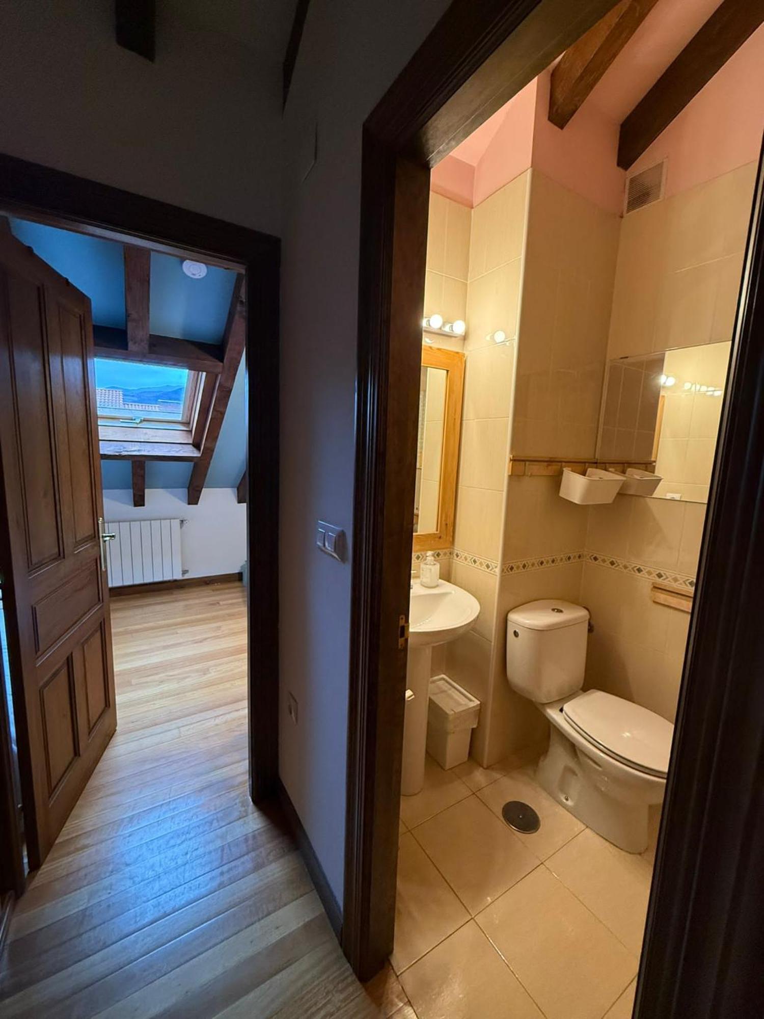 Chalet Turistico La Jenduda Охедо Экстерьер фото